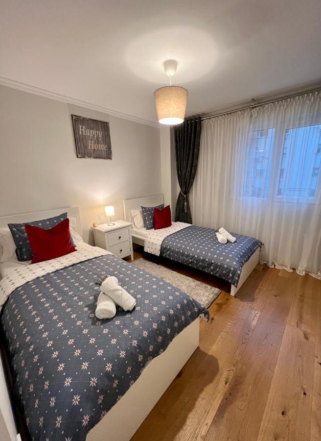 Apartamentos Prestige Suites Malaga III Esterno foto