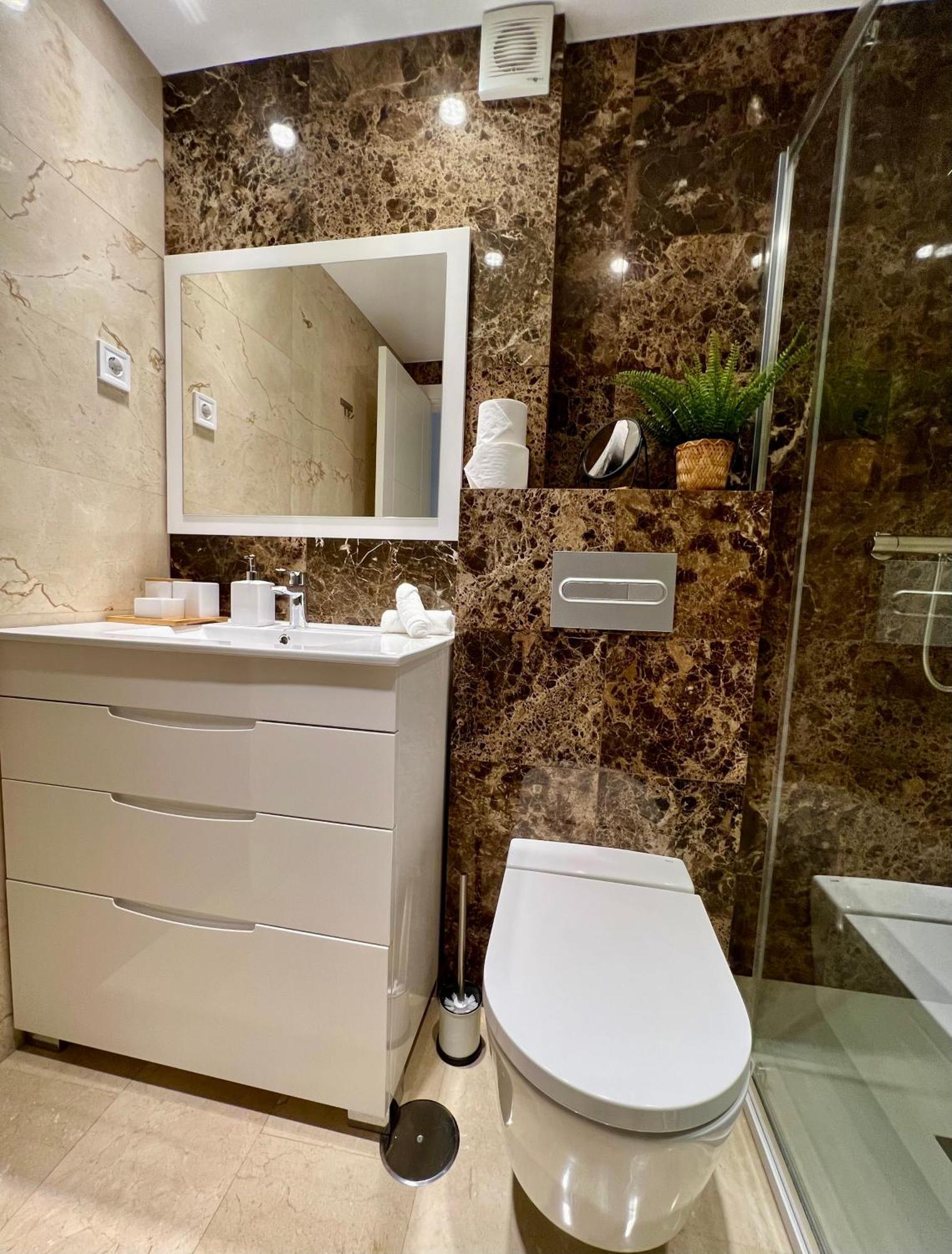 Apartamentos Prestige Suites Malaga III Esterno foto