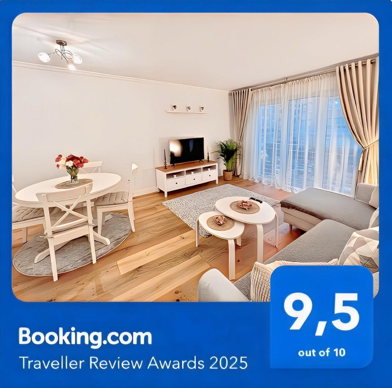 Apartamentos Prestige Suites Malaga III Esterno foto